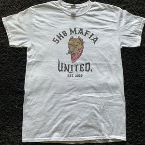 • proj3xtslum signed sk8mafiaunited team shirt.